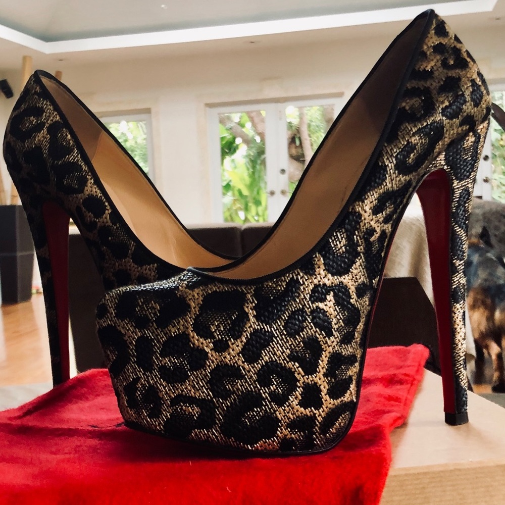 Christian Louboutin Jacquard Leopard Print Pumps - Picture 1 of 9
